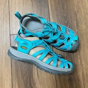 NWT Keen Whisper Baltic/ Neutral Gray